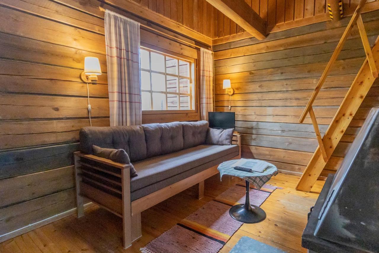 Aurantola Hotel Jaala Buitenkant foto