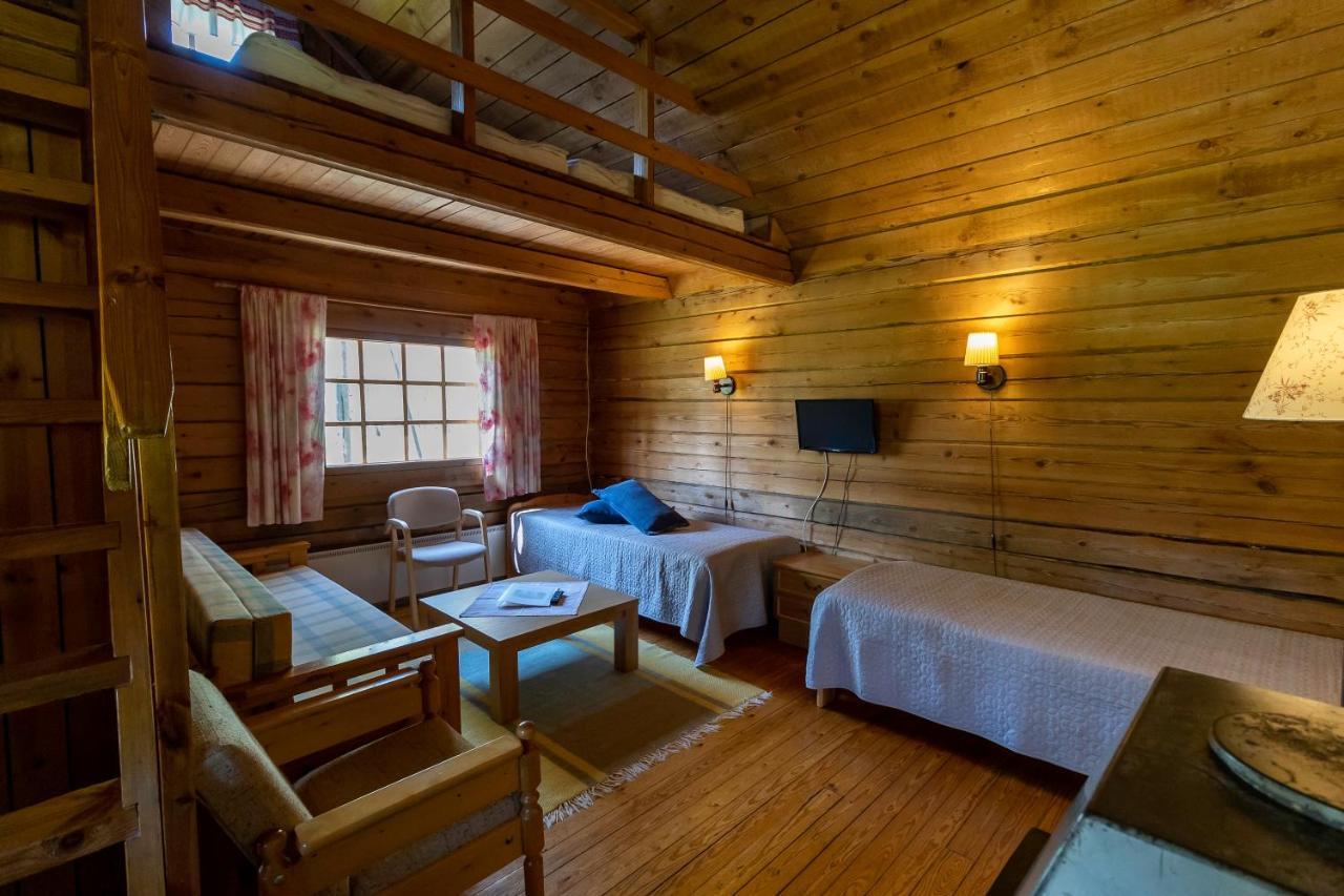 Aurantola Hotel Jaala Buitenkant foto