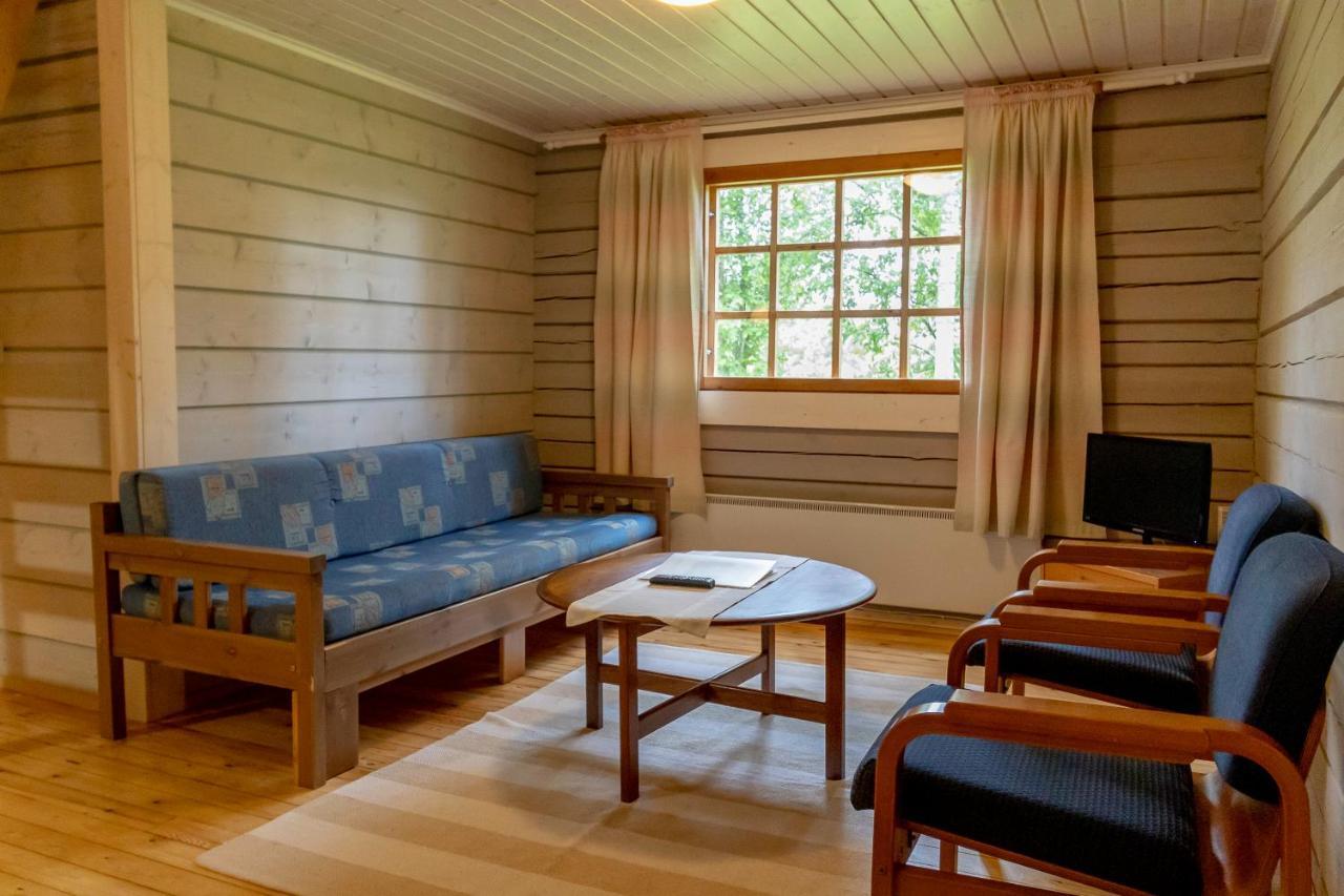 Aurantola Hotel Jaala Buitenkant foto