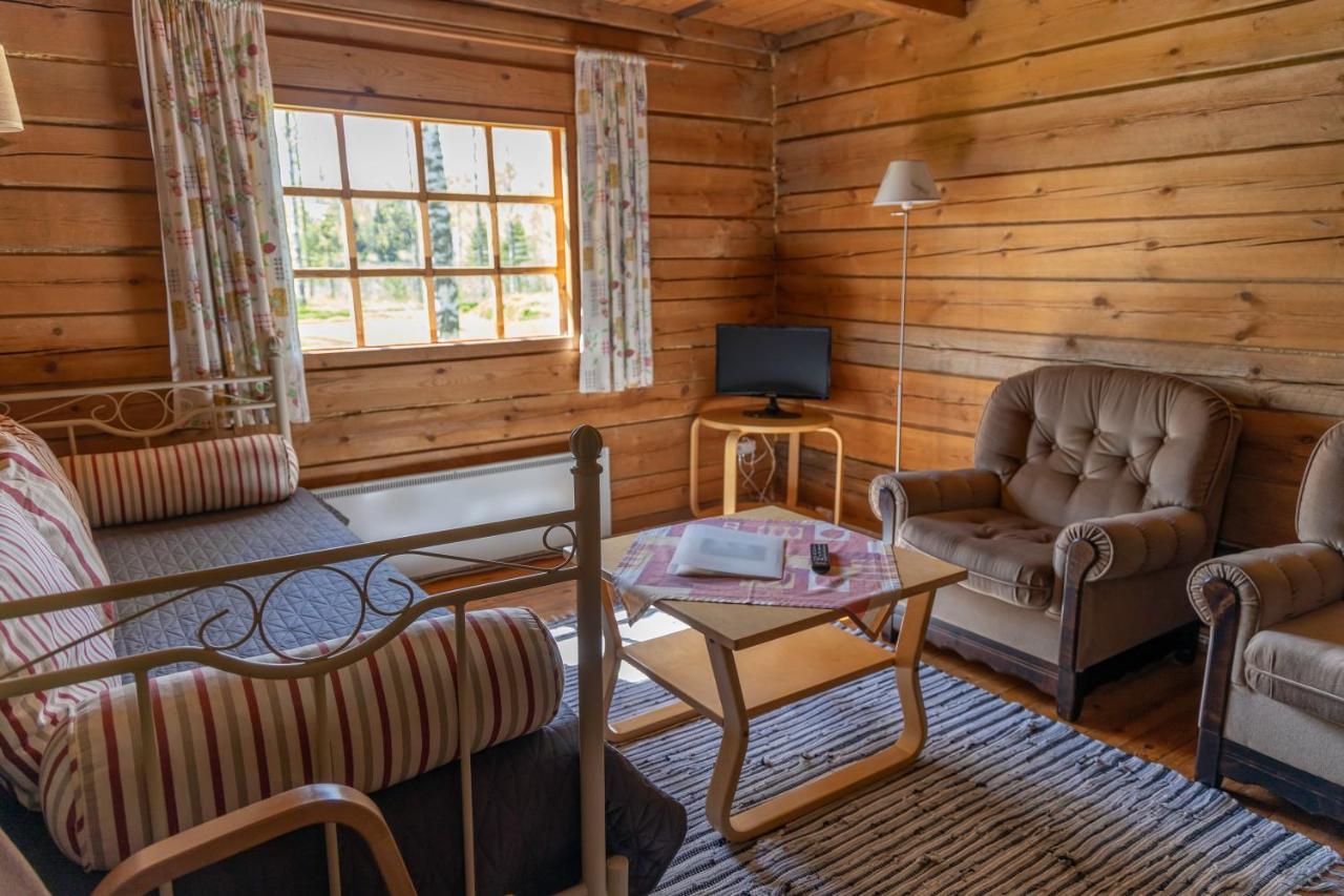 Aurantola Hotel Jaala Buitenkant foto